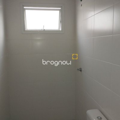Apartamento com 58m², 2 quartos, 1 garagem, no bairro Aririu em Palhoça