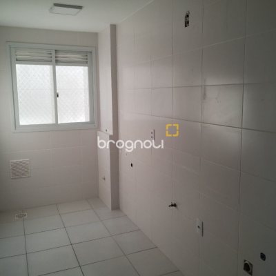 Apartamento com 58m², 2 quartos, 1 garagem, no bairro Aririu em Palhoça