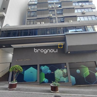 Sala com 28m², no bairro Centro em Florianópolis