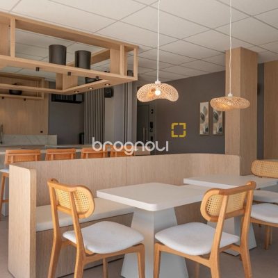 Apartamento com 111m², 2 quartos (sendo 2 suítes), 2 garagens, no bairro Santo Antônio de Lisboa em Florianópolis