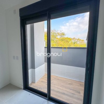 Apartamento com 111m², 2 quartos (sendo 2 suítes), 2 garagens, no bairro Santo Antônio de Lisboa em Florianópolis