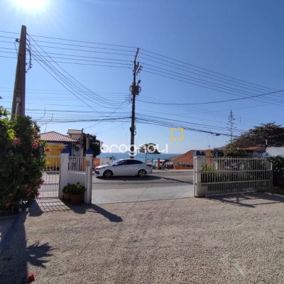 Pousada / Hotel com 642m², 13 quartos (sendo 13 suítes), 11 garagens, no bairro Ingleses em Florianópolis