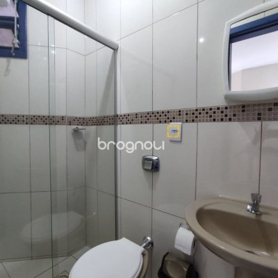 Pousada / Hotel com 642m², 13 quartos (sendo 13 suítes), 11 garagens, no bairro Ingleses em Florianópolis