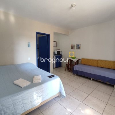 Pousada / Hotel com 642m², 13 quartos (sendo 13 suítes), 11 garagens, no bairro Ingleses em Florianópolis