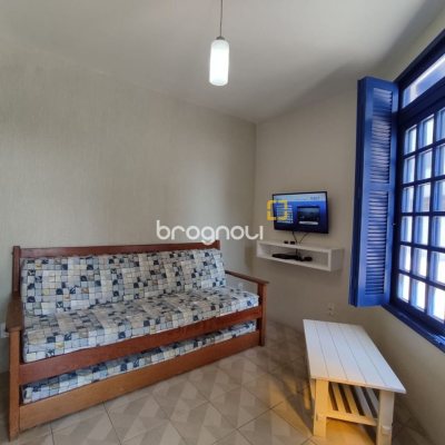 Pousada / Hotel com 642m², 13 quartos (sendo 13 suítes), 11 garagens, no bairro Ingleses em Florianópolis