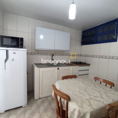 Pousada / Hotel com 642m², 13 quartos (sendo 13 suítes), 11 garagens, no bairro Ingleses em Florianópolis