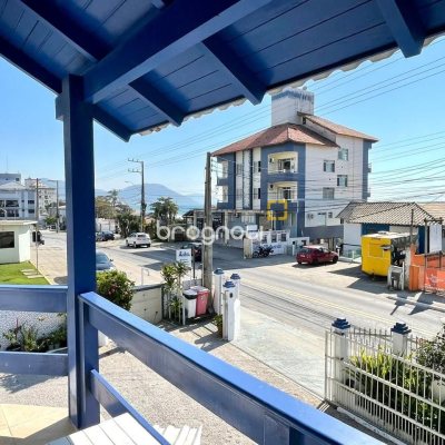 Pousada / Hotel com 642m², 13 quartos (sendo 13 suítes), 11 garagens, no bairro Ingleses em Florianópolis