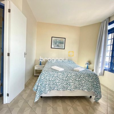 Pousada / Hotel com 642m², 13 quartos (sendo 13 suítes), 11 garagens, no bairro Ingleses em Florianópolis