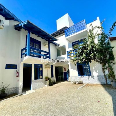 Pousada / Hotel com 642m², 13 quartos (sendo 13 suítes), 11 garagens, no bairro Ingleses em Florianópolis
