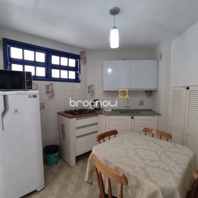 Pousada / Hotel com 642m², 13 quartos (sendo 13 suítes), 11 garagens, no bairro Ingleses em Florianópolis