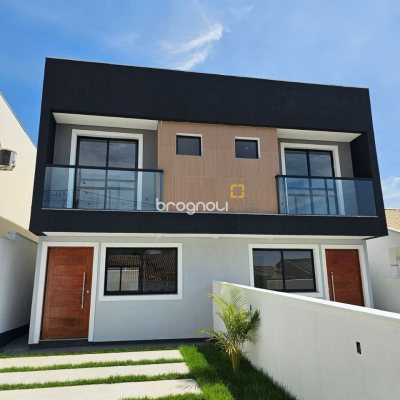 Casa com 84m², 2 quartos (sendo 2 suítes), 1 garagem, no bairro Centro em Palhoça