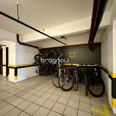 Cobertura com 483m², 4 quartos (sendo 2 suítes), 2 garagens, no bairro Centro em Florianópolis