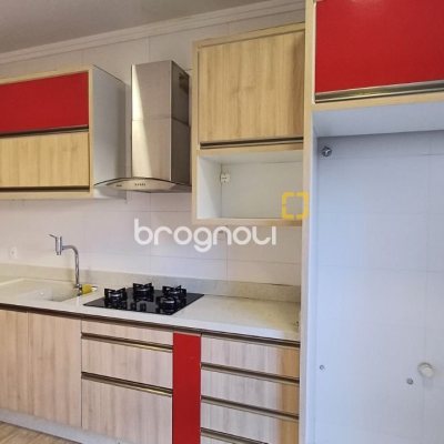 Casa de Condomínio com 134m², 3 quartos (sendo 1 suíte), 2 garagens, no bairro Cachoeira do Bom Jesus em Florianópolis
