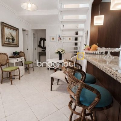 Cobertura com 194m², 3 quartos (sendo 1 suíte), 2 garagens, no bairro Ingleses em Florianópolis