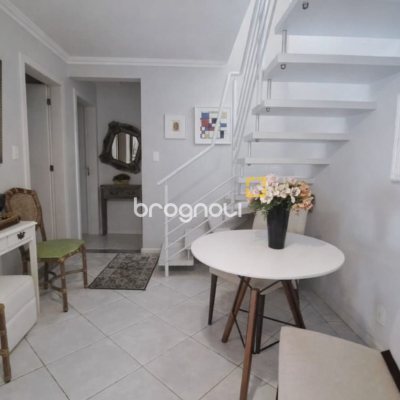 Cobertura com 194m², 3 quartos (sendo 1 suíte), 2 garagens, no bairro Ingleses em Florianópolis