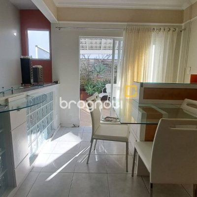 Cobertura com 194m², 3 quartos (sendo 1 suíte), 2 garagens, no bairro Ingleses em Florianópolis