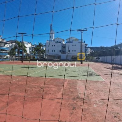 Cobertura com 194m², 3 quartos (sendo 1 suíte), 2 garagens, no bairro Ingleses em Florianópolis
