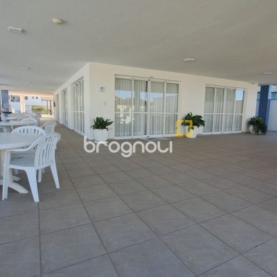 Cobertura com 194m², 3 quartos (sendo 1 suíte), 2 garagens, no bairro Ingleses em Florianópolis