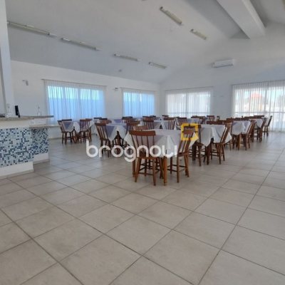 Cobertura com 194m², 3 quartos (sendo 1 suíte), 2 garagens, no bairro Ingleses em Florianópolis