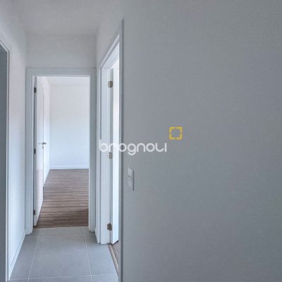 Apartamento com 66m², 2 quartos (sendo 1 suíte), 1 garagem, no bairro Cacupé em Florianópolis