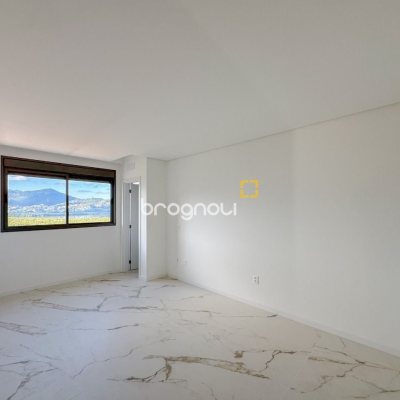 Apartamento com 125m², 3 quartos (sendo 3 suítes), 2 garagens, no bairro Cacupé em Florianópolis
