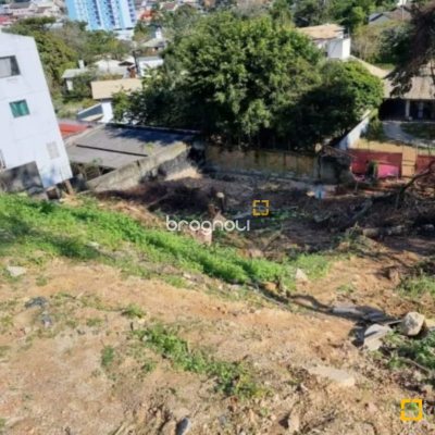 Terreno com 456m², no bairro Carvoeira em Florianópolis
