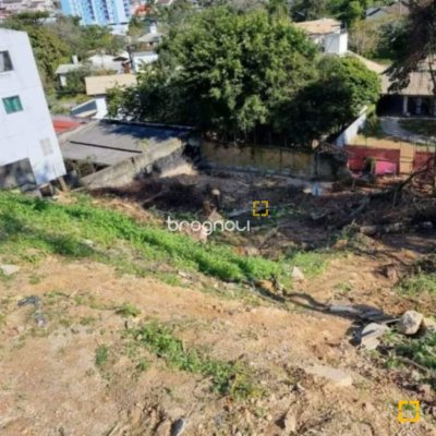 Terreno com 456m², no bairro Carvoeira em Florianópolis