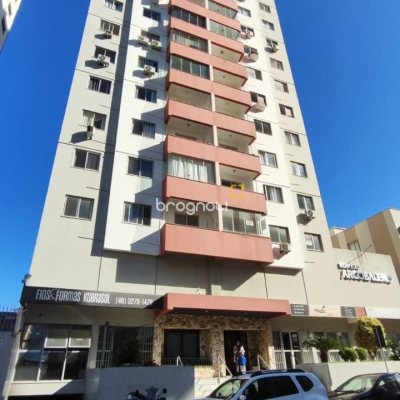 Apartamento com 63m², 2 quartos, 1 garagem, no bairro Kobrasol em São José
