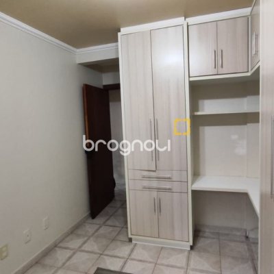 Apartamento com 63m², 2 quartos, 1 garagem, no bairro Kobrasol em São José