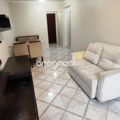 Apartamento com 63m², 2 quartos, 1 garagem, no bairro Kobrasol em São José