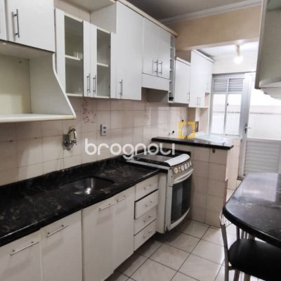 Apartamento com 63m², 2 quartos, 1 garagem, no bairro Kobrasol em São José