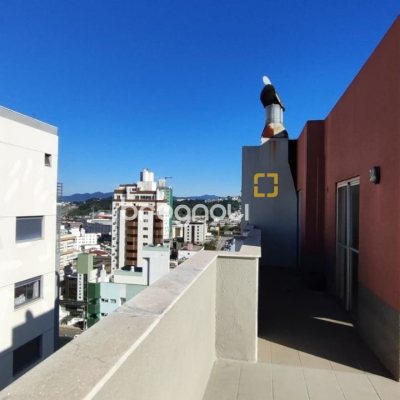 Apartamento com 63m², 2 quartos, 1 garagem, no bairro Kobrasol em São José