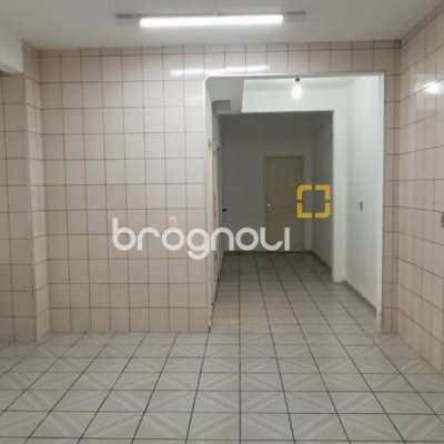 Casa com 398m², 6 quartos (sendo 3 suítes), 4 garagens, no bairro Capoeiras em Florianópolis