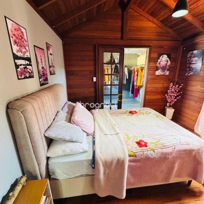 Casa com 130m², 3 quartos (sendo 1 suíte), 1 garagem, no bairro Ingleses em Florianópolis