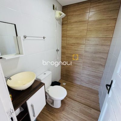 Casa com 130m², 3 quartos (sendo 1 suíte), 1 garagem, no bairro Ingleses em Florianópolis