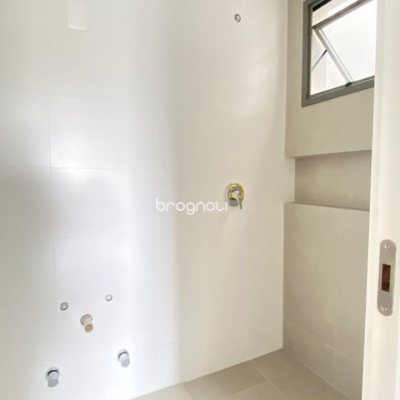 Apartamento com 90m², 2 quartos (sendo 1 suíte), 1 garagem, no bairro Ingleses em Florianópolis