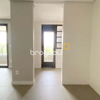 Apartamento com 90m², 2 quartos (sendo 1 suíte), 1 garagem, no bairro Ingleses em Florianópolis