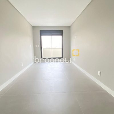Apartamento com 90m², 2 quartos (sendo 1 suíte), 1 garagem, no bairro Ingleses em Florianópolis