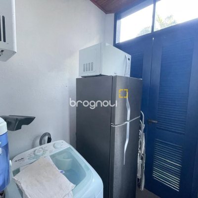 Casa de Condomínio com 44m², 1 quarto (sendo 1 suíte), no bairro Cachoeira do Bom Jesus em Florianópolis
