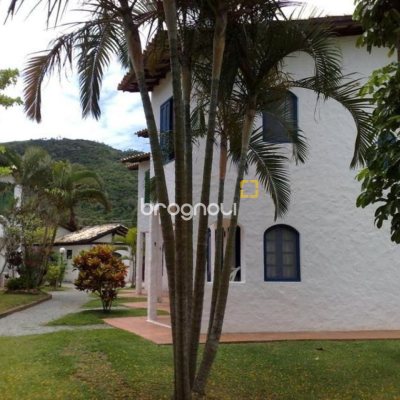Casa de Condomínio com 63m², 2 quartos (sendo 1 suíte), 1 garagem, no bairro Cachoeira do Bom Jesus em Florianópolis