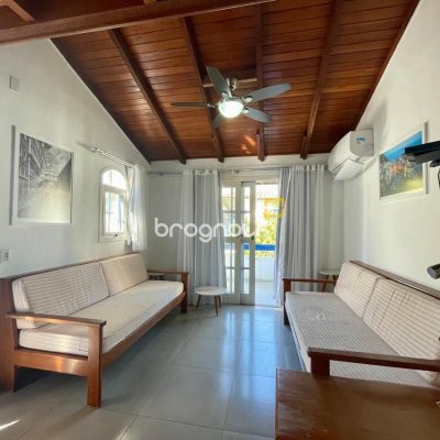 Casa de Condomínio com 63m², 2 quartos (sendo 1 suíte), 1 garagem, no bairro Cachoeira do Bom Jesus em Florianópolis