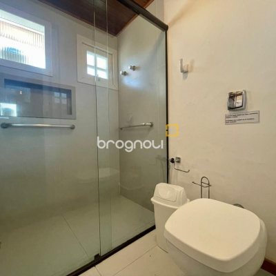 Casa de Condomínio com 63m², 2 quartos (sendo 1 suíte), 1 garagem, no bairro Cachoeira do Bom Jesus em Florianópolis