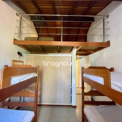 Casa de Condomínio com 63m², 2 quartos (sendo 1 suíte), 1 garagem, no bairro Cachoeira do Bom Jesus em Florianópolis