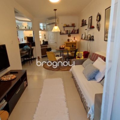 Apartamento com 76m², 2 quartos (sendo 1 suíte), 2 garagens, no bairro Praia Brava em Florianópolis