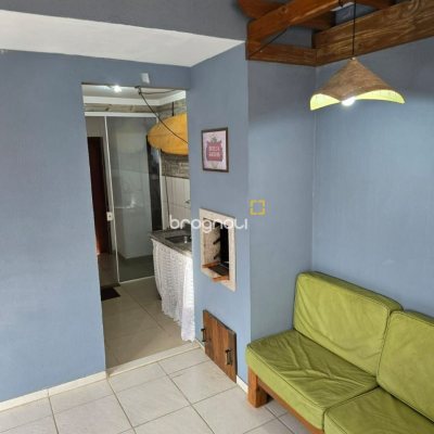 Apartamento com 63m², 3 quartos (sendo 1 suíte), 1 garagem, no bairro Ingleses em Florianópolis