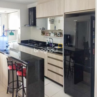 Apartamento com 88m², 3 quartos (sendo 1 suíte), 2 garagens, no bairro Jardim Cidade de Florianópolis em São José