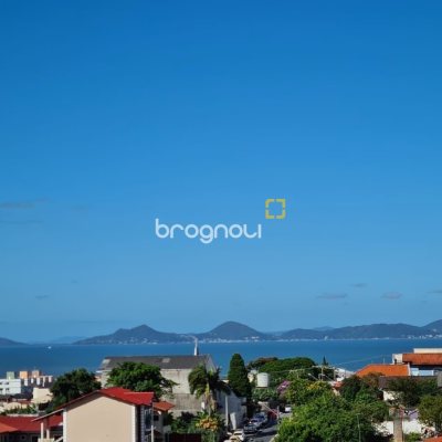 Apartamento com 88m², 3 quartos (sendo 1 suíte), 2 garagens, no bairro Jardim Cidade de Florianópolis em São José