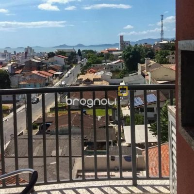 Apartamento com 88m², 3 quartos (sendo 1 suíte), 2 garagens, no bairro Jardim Cidade de Florianópolis em São José