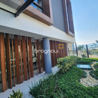 Apartamento com 60m², 1 quarto (sendo 1 suíte), 1 garagem, no bairro Carvoeira em Florianópolis