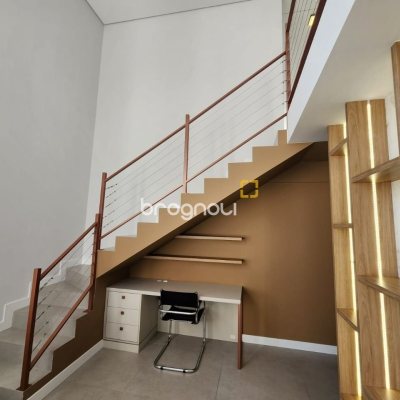 Apartamento com 60m², 1 quarto (sendo 1 suíte), 1 garagem, no bairro Carvoeira em Florianópolis